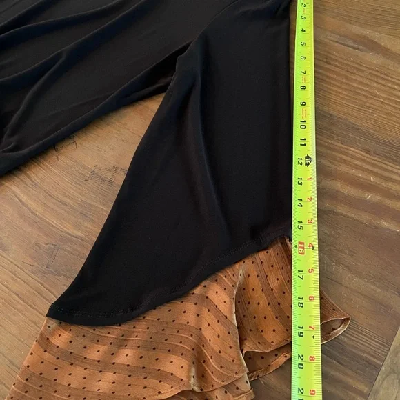 Susan Graver Brown Liquid Knit Top -  Beautiful trim in copper color. - Picture 9 of 9